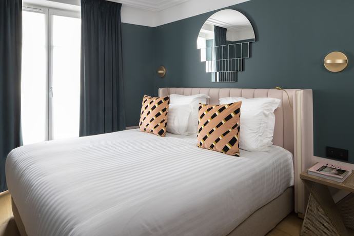 Imagen de la habitación del Hotel Parisianer. Foto 2