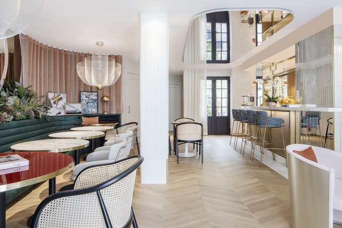 Imagen de los interiores del Hotel Parisianer. Foto 8