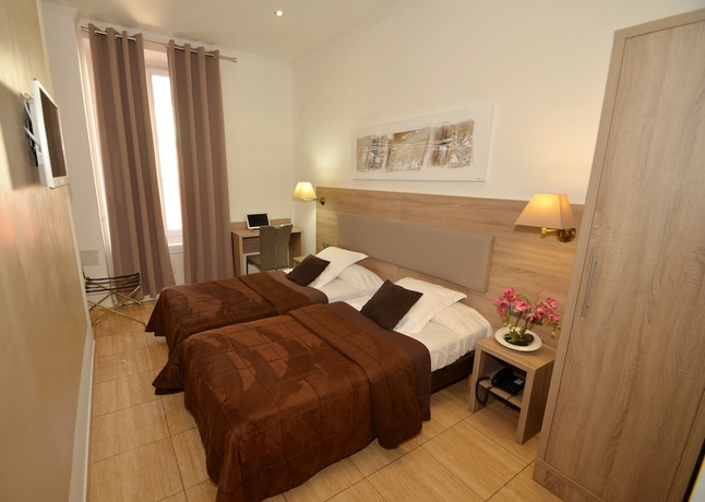 Imagen de la habitación del Hotel Parisien, Niza. Foto 4