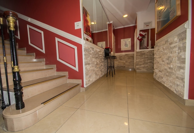 Imagen de los interiores del Hotel Parisien, Niza. Foto 12