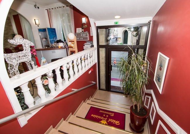 Imagen de los interiores del Hotel Parisien, Niza. Foto 13