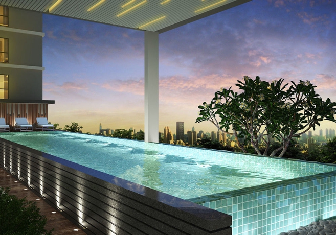 Imagen de la piscina del Hotel Park 19 Residence. Foto 16