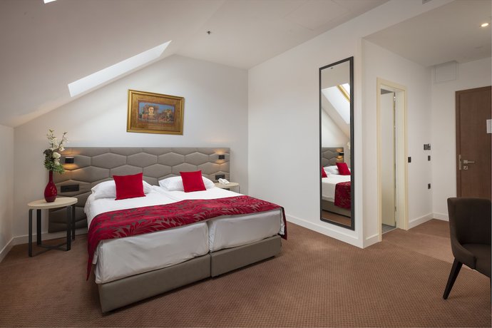 Imagen de la habitación del Hotel Park 45. Foto 8