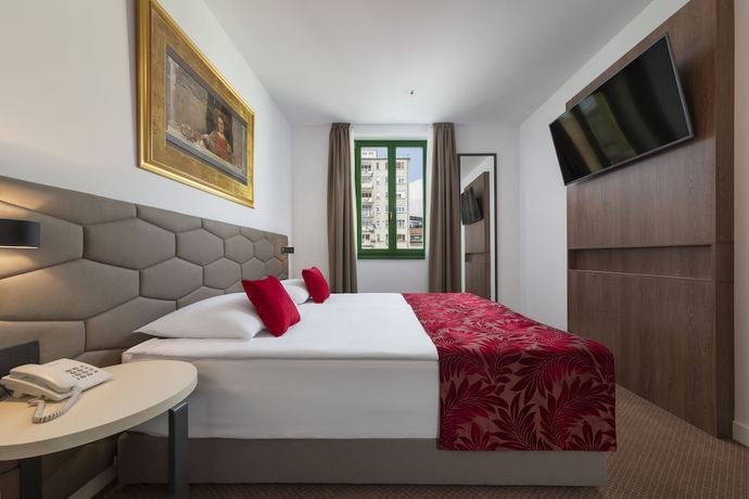 Imagen de la habitación del Hotel Park 45. Foto 14