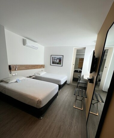 Imagen de la habitación del Hotel Park 85. Foto 10