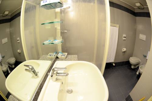 Imagen de la habitación del Hotel Park Abbadia. Foto 16