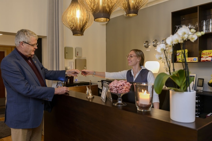 Imagen de los interiores del Hotel Park All&eacute;. Foto 17