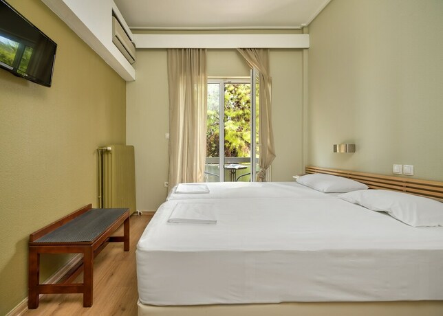 Imagen de la habitación del Hotel Park, Atenas. Foto 25