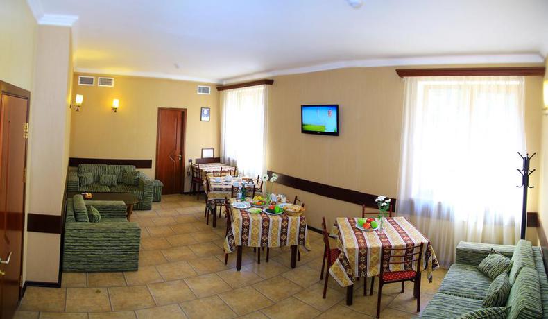 Imagen del bar/restaurante del Hotel Park Avenue, Ereván. Foto 3