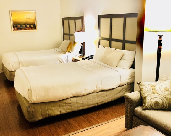 Imagen de la habitación del Hotel Park Avenue, Montreal. Foto 2