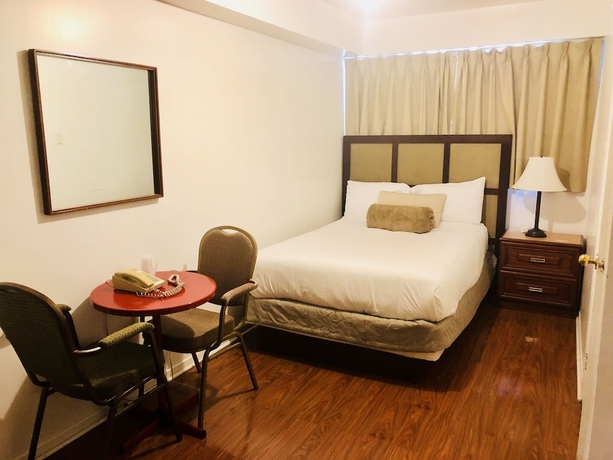 Imagen de la habitación del Hotel Park Avenue, Montreal. Foto 8