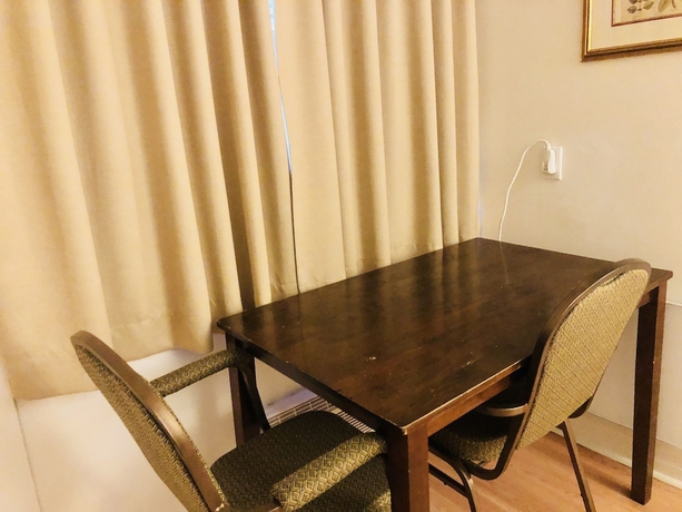 Imagen de la habitación del Hotel Park Avenue, Montreal. Foto 18