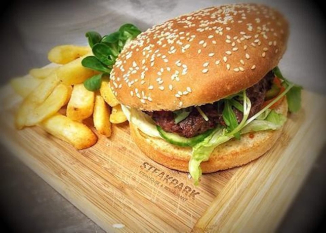 Imagen del bar/restaurante del Hotel Park Avenue, Trnava. Foto 7