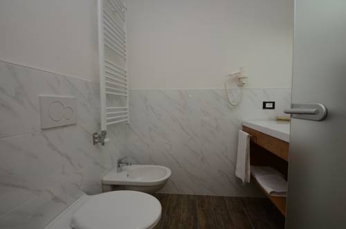 Imagen de la habitación del Hotel Park Avisio. Foto 15