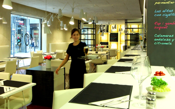 Imagen del bar/restaurante del Hotel Park Barcelona. Foto 6