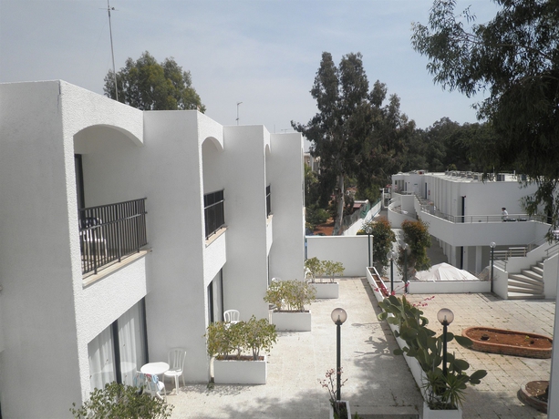 Imagen de los exteriores del Hotel Park Beach. Foto 10