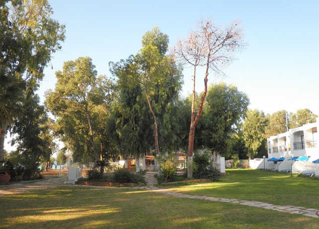 Imagen de los exteriores del Hotel Park Beach. Foto 11