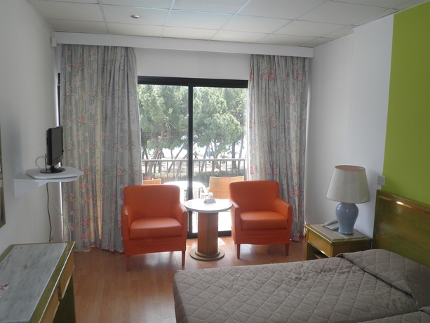 Imagen de los interiores del Hotel Park Beach. Foto 13