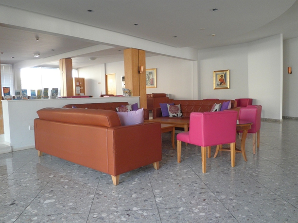 Imagen de los interiores del Hotel Park Beach. Foto 16