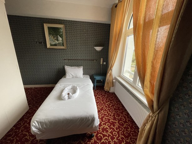 Imagen de la habitación del Hotel Park Bellevue, TREGASTEL. Foto 7