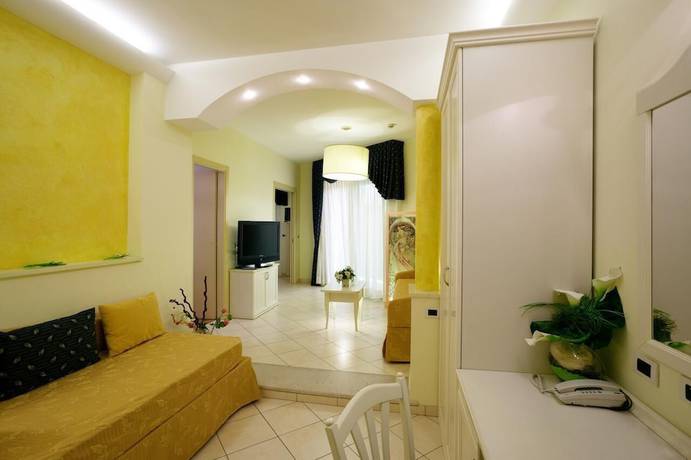 Imagen de la habitación del Hotel Park Belsoggiorno. Foto 17