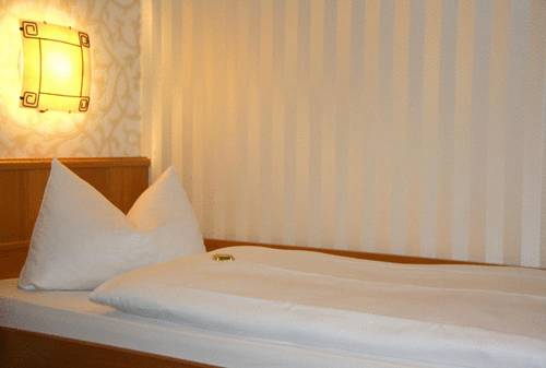 Imagen de la habitación del Hotel Park Berlin. Foto 7