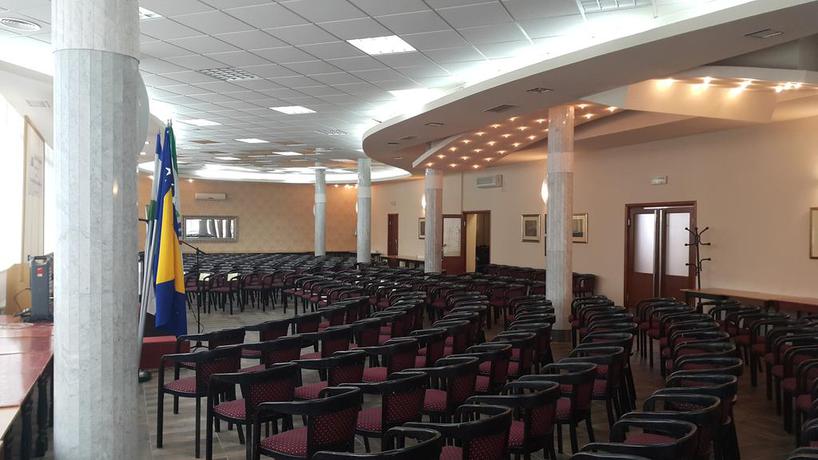 Imagen de los interiores del Hotel Park Bihać. Foto 5