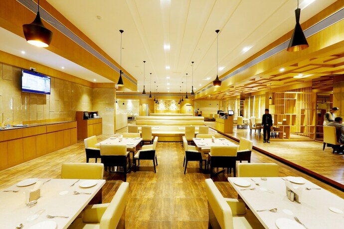 Imagen del bar/restaurante del Hotel Park Blu. Foto 8