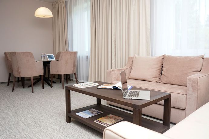 Imagen de la habitación del Hotel Park Burduguz. Foto 17