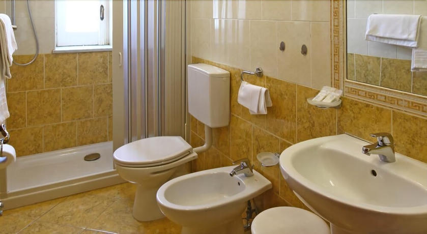 Imagen de la habitación del Hotel Park Calitto. Foto 8