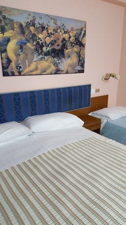 Imagen de la habitación del Hotel Park Campitelli. Foto 13