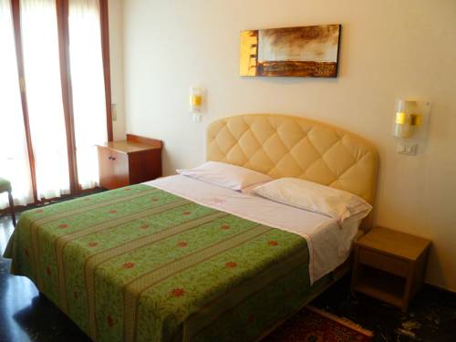Imagen de la habitación del Hotel Park Castello. Foto 3