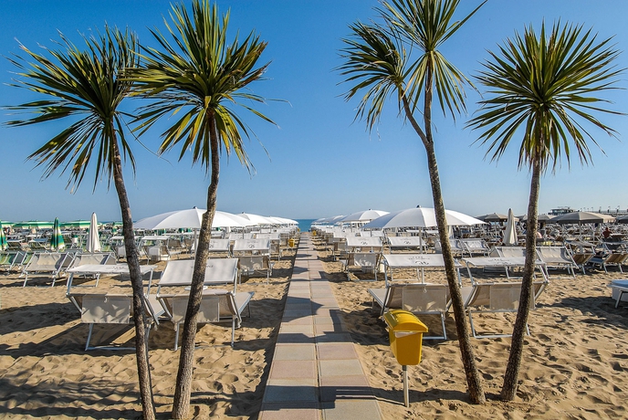 Imagen de los exteriores del Hotel Park Cattolica & Restaurant. Foto 6