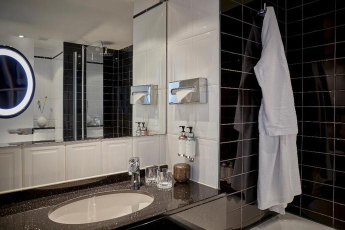 Imagen de la habitación del Hotel Park Centraal. Foto 7