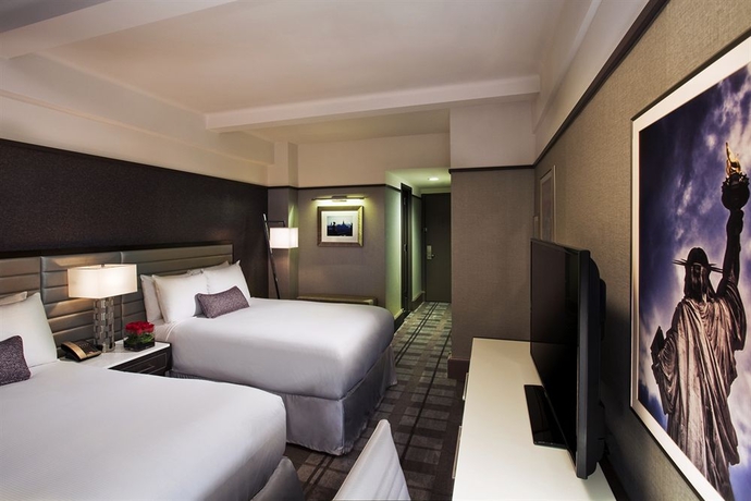 Imagen de la habitación del Hotel Park Central New York. Foto 6