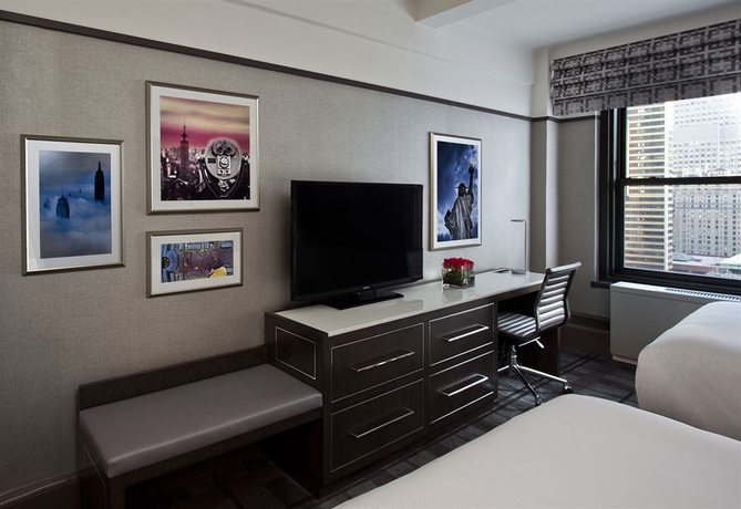Imagen de la habitación del Hotel Park Central New York. Foto 9