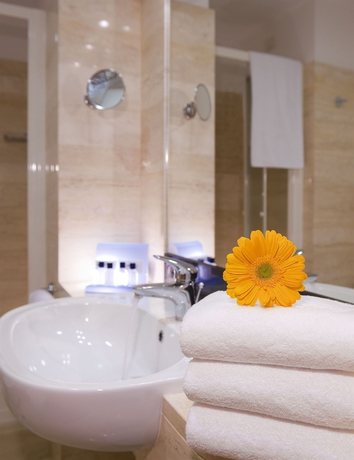 Imagen de la habitación del Hotel Park Centro Congressi. Foto 8