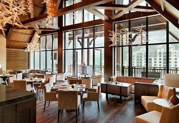 Imagen de la habitación del Hotel Park Chalet, Shahdag, Autograph Collection. Foto 4