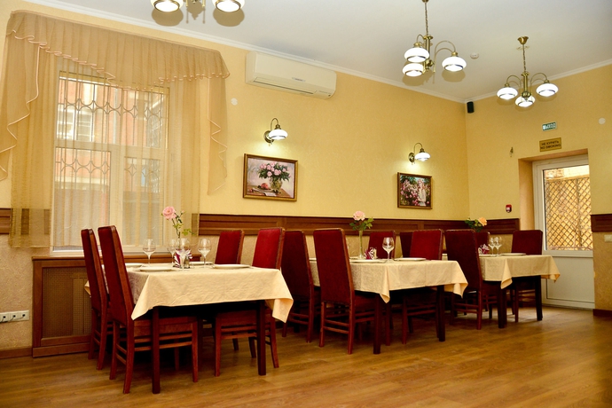 Imagen del bar/restaurante del Hotel Park City Rose. Foto 3