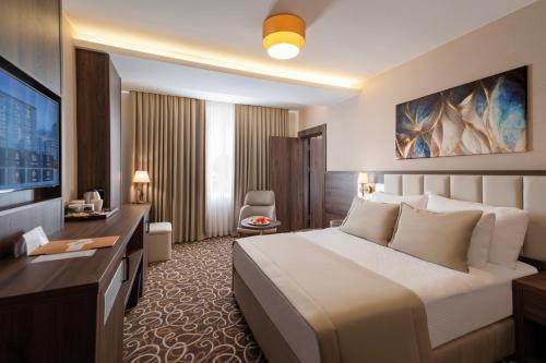 Imagen de la habitación del Hotel Park Dedeman Mersin Marina. Foto 19