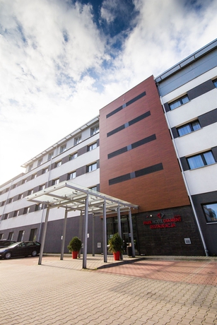 Imagen de los exteriores del Hotel Park Diament Wroclaw. Foto 13