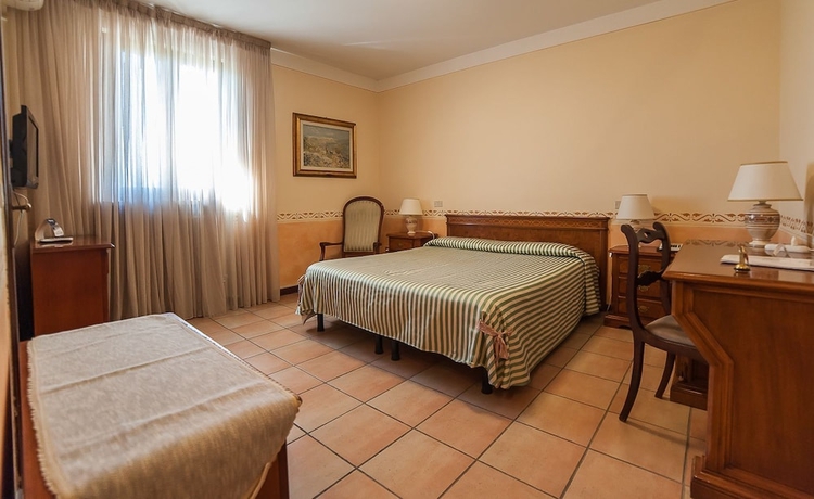 Imagen de la habitación del Hotel Park Elefante. Foto 4