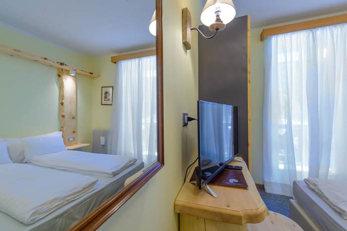 Imagen de la habitación del Hotel Park Faloria. Foto 3