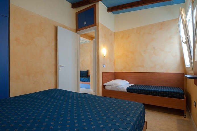 Imagen de la habitación del Hotel Park Gallanti Holiday Village. Foto 8