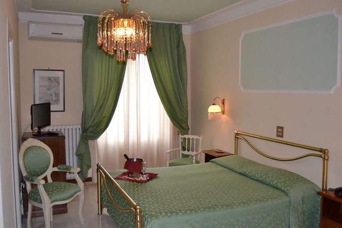 Imagen de la habitación del Hotel Park Ge. Al.. Foto 9