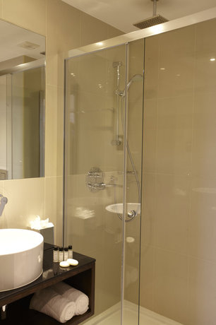 Imagen de la habitación del Hotel Park Grand London Heathrow. Foto 4