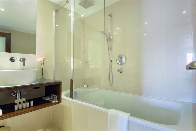 Imagen de la habitación del Hotel Park Grand London Kensington. Foto 6