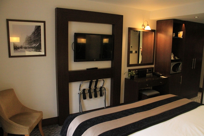 Imagen de los interiores del Hotel Park Grand London Kensington. Foto 11