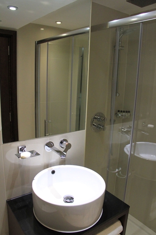 Imagen de la habitación del Hotel Park Grand London Kensington. Foto 8