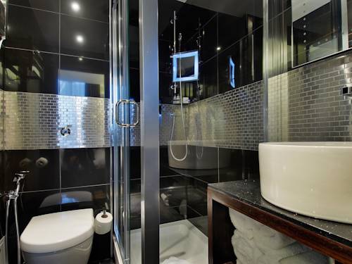 Imagen de la habitación del Hotel Park Grand Mayfair. Foto 12